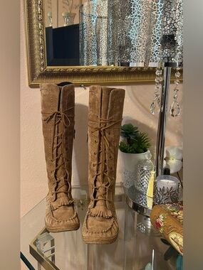 UGG Somaya Tall Chestnut Moccasin Suede Leather Lace-Up Fringe Boots Size 8